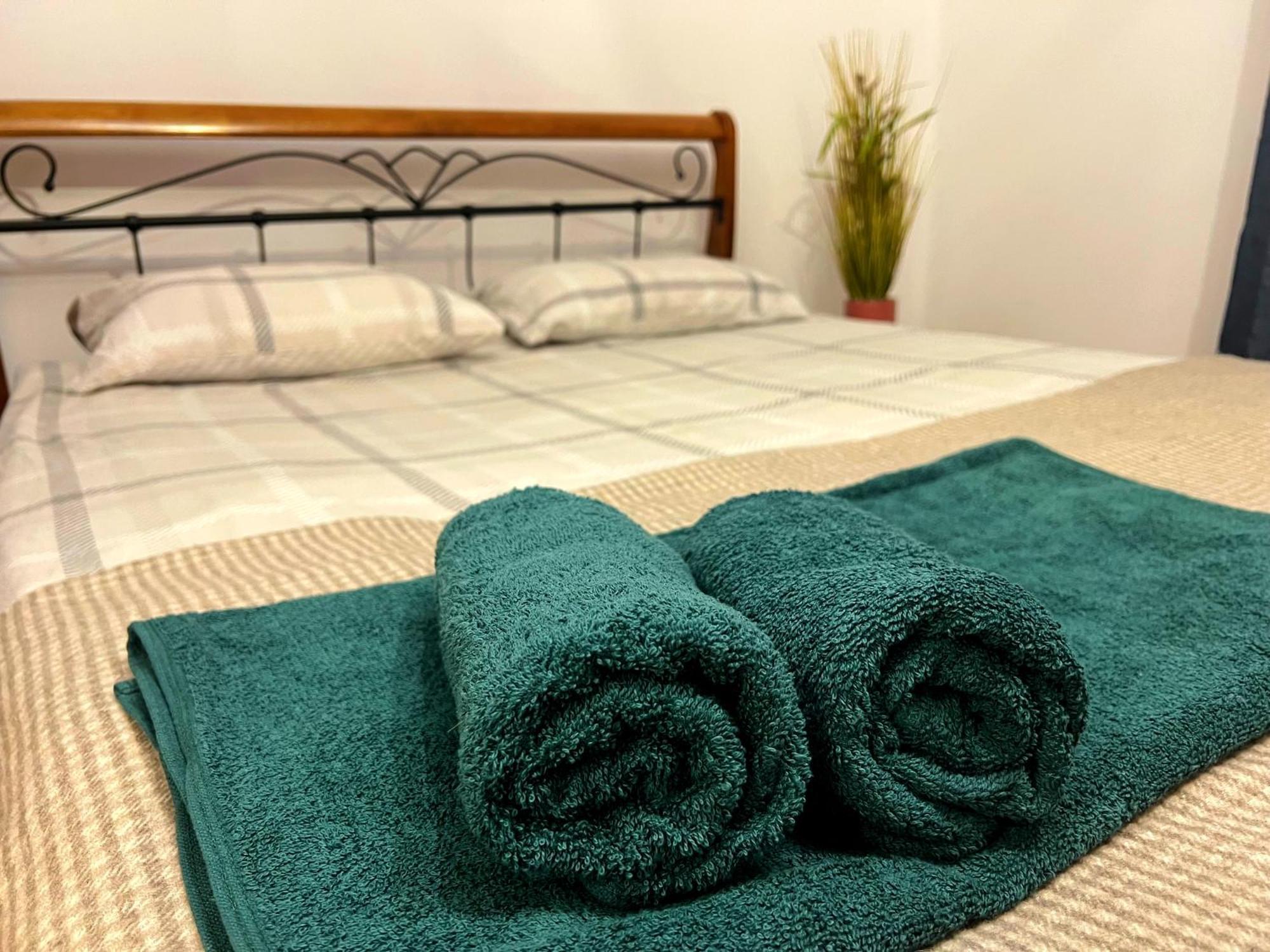 Apartamenty Lux Slowackiego, Przemysl Bagian luar foto
